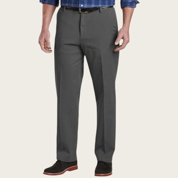 Dockers Classic | Signature Khakis Flex Comfort | Dark Gray | W48 L30 - Picture 1 of 16